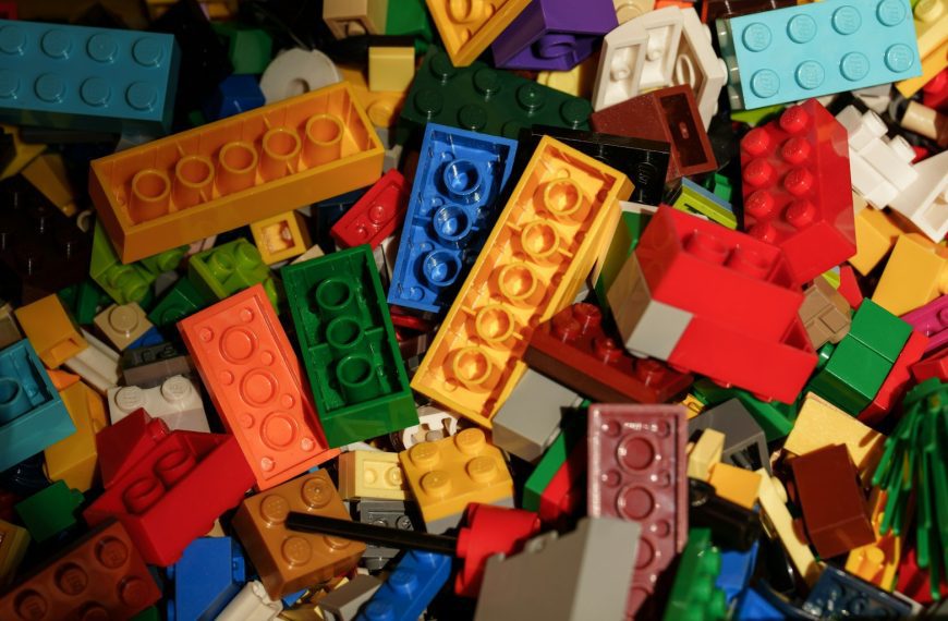 A pile of colorful lego bricks.