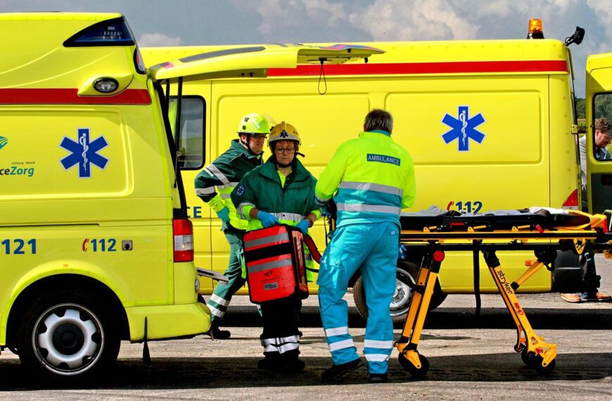 vehicle, car, car wallpapers, transport, truck, people, ambulance