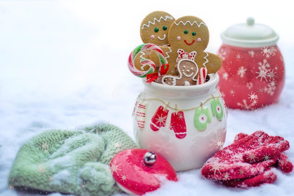 winter, snow, snowy, gingerbread men, cookies, mittens, cold, nature, white space, text space, border, holiday, christmas, seasonal, merry, gingerbread men, gingerbread men, gingerbread men, gingerbread men, gingerbread men, mittens, christmas, christmas, christmas, christmas
