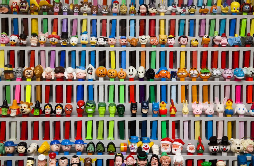 5 Antiques That Used to Be Valuable and Are&hellip;