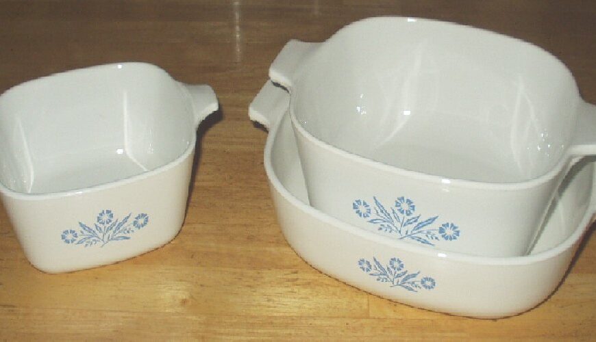 6 Everyday Kitchen Items You Should Never Donate Because…