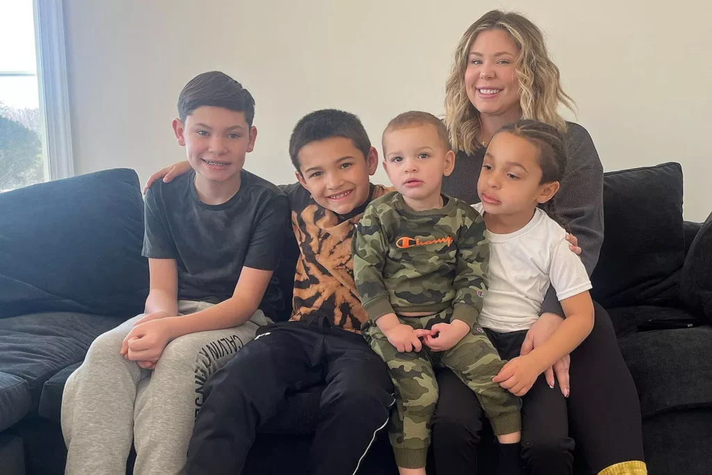 Kailyn Lowry Opens Up About the Emotional and Financial Toll of Co-Parenting Seven Children With Multiple Exes