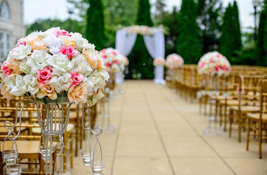wedding, aisle, flower arrangement, bloom, blossom, flower wallpaper, bouquet, celebration, nature, chairs, flower background, decoration, flora, flowers, roses, event, wedding photography, beautiful flowers, wedding preparations