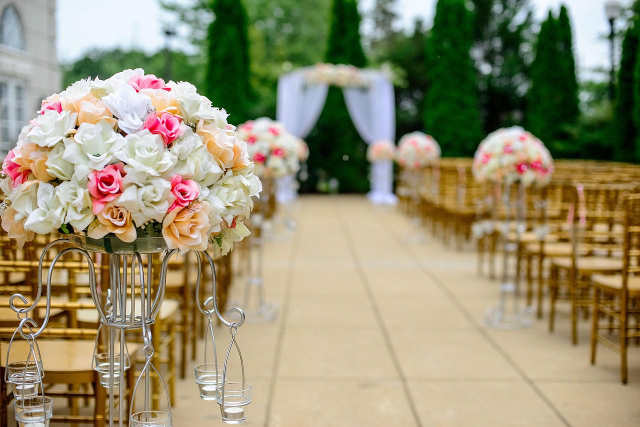 wedding, aisle, flower arrangement, bloom, blossom, flower wallpaper, bouquet, celebration, nature, chairs, flower background, decoration, flora, flowers, roses, event, wedding photography, beautiful flowers, wedding preparations