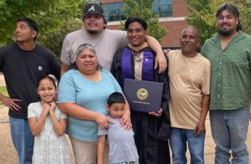 Mom and 7-Year-Old Go to Sleep in Their Texas…