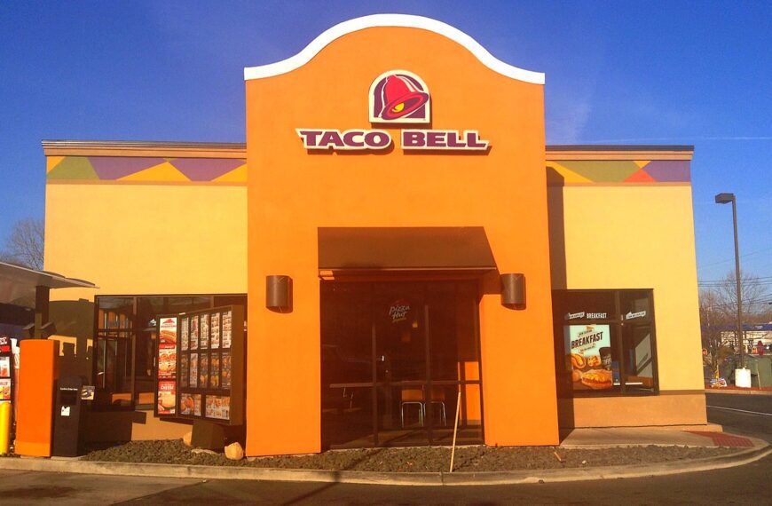 Woman forgot her purse at a Taco Bell —&hellip;