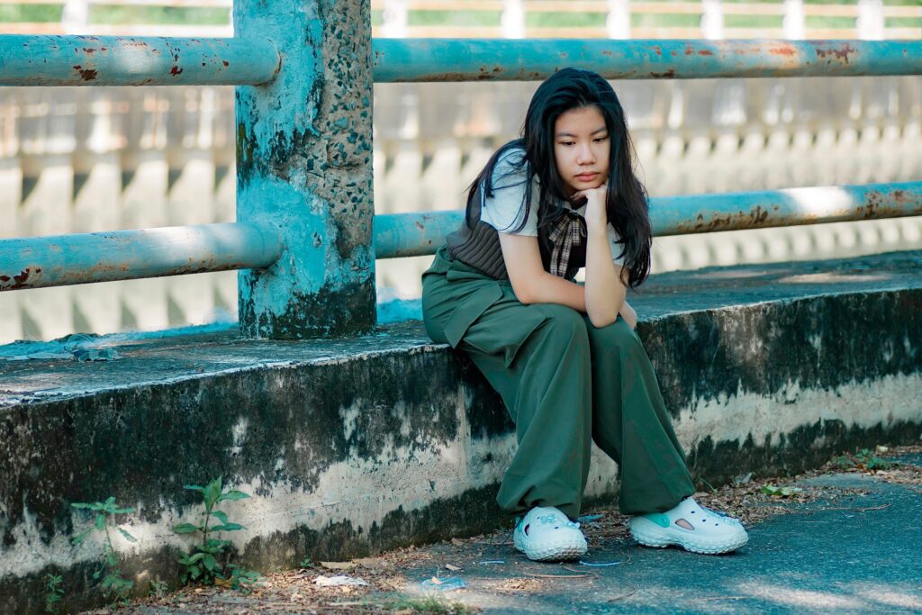 Video Shows Woman Attacking 13-Year-Old Girl After Her 8-Year-Old Son Allegedly Threatened the Teen