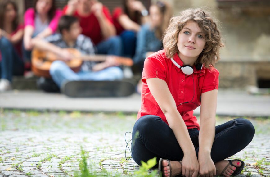 The Boys Didn’t Have a Mic for Her, Hit&hellip;