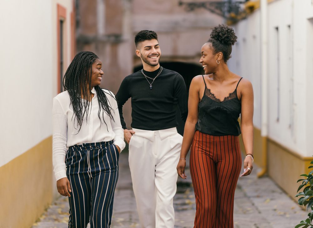 Woman Says Her Boyfriend’s Female Friend Kept Disrespecting Her, He Laughed It Off, and She Lost Attraction to Him Almost Overnight