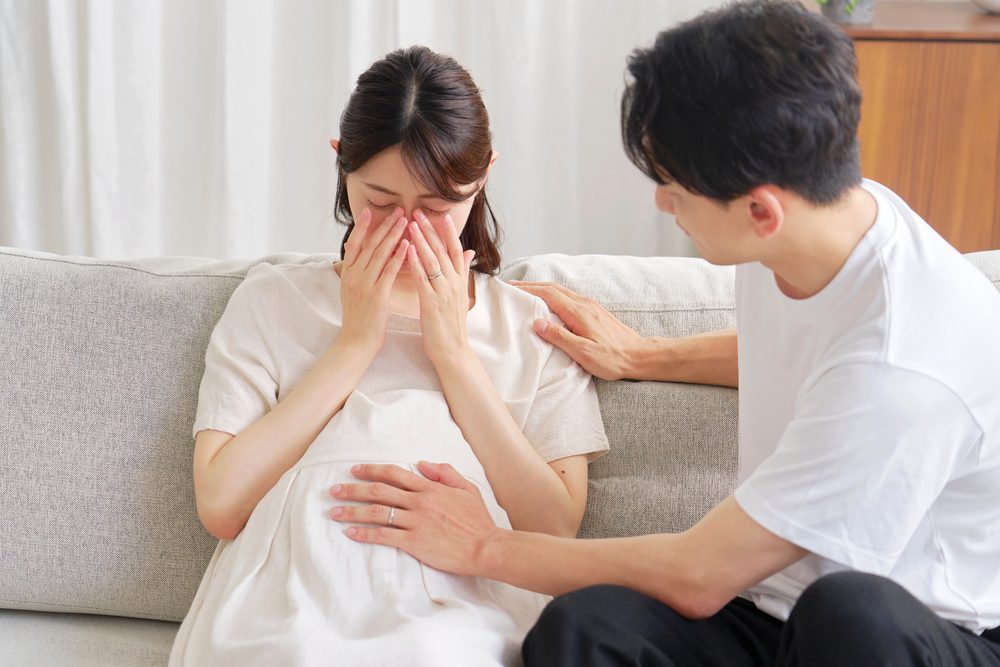 I’m Six Months Pregnant, She Hasn’t Come Home Before 11 PM In Months, And Last Night She Found Me Crying And Just Stared