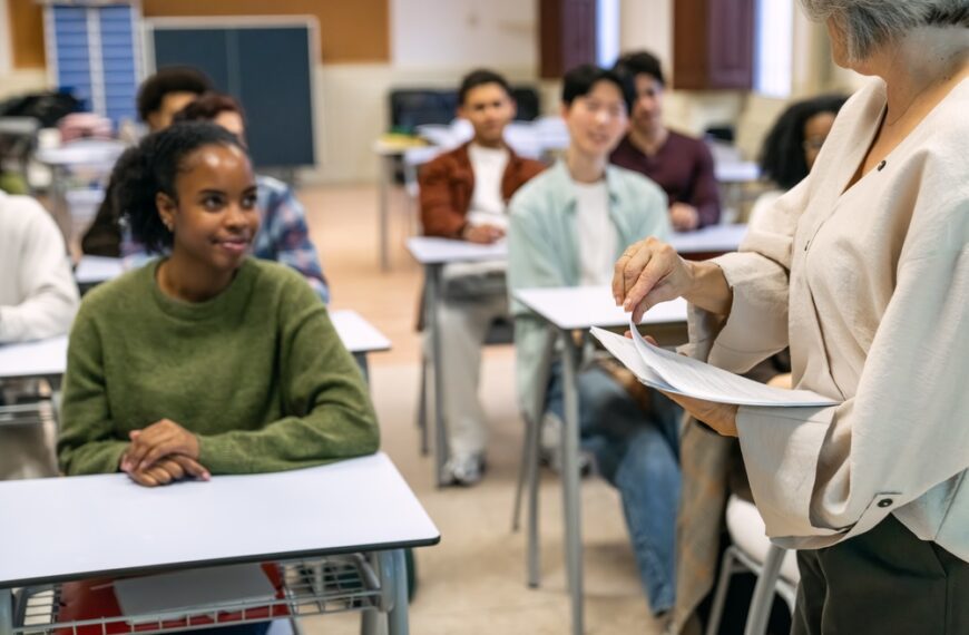 Teacher Says Student Denied Cheating Despite Being Caught Multiple…