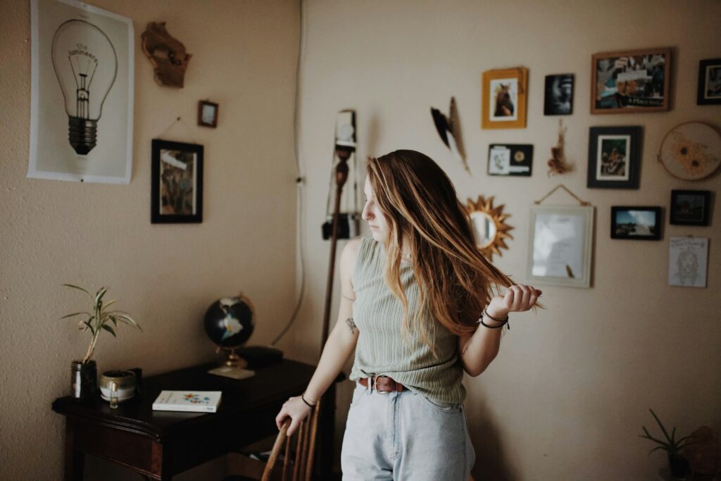 women's gray denim bottoms