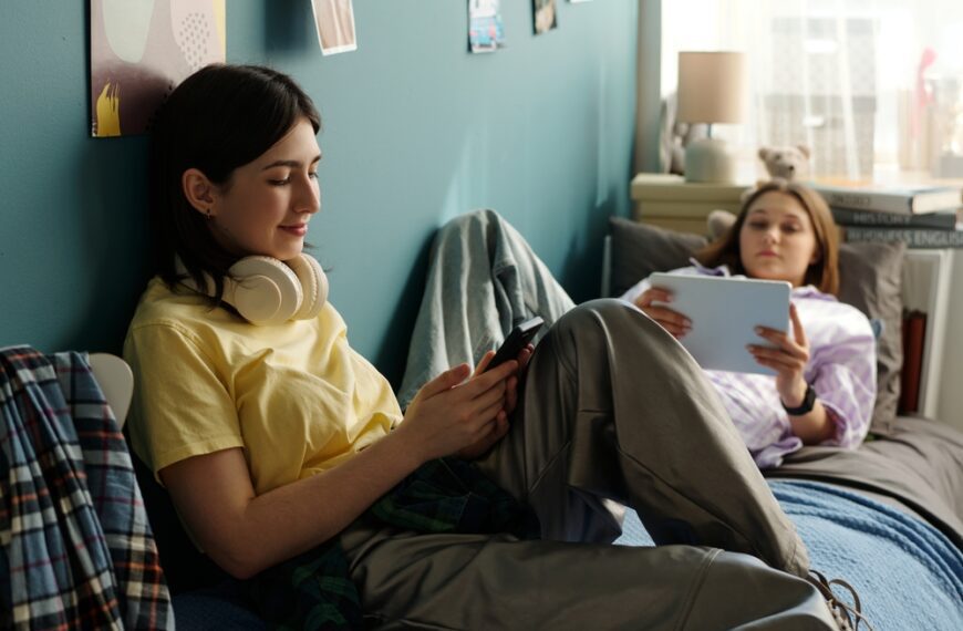 Roommates Made a Rule About Guests and Quietly Break&hellip;