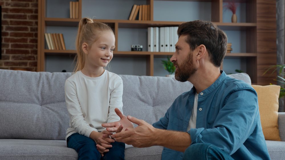 Daughter Skipped Telling Her Dad About Her Surgery — He Responded With an Ultimatum and Is Now Forbidding Her Siblings From Seeing Her