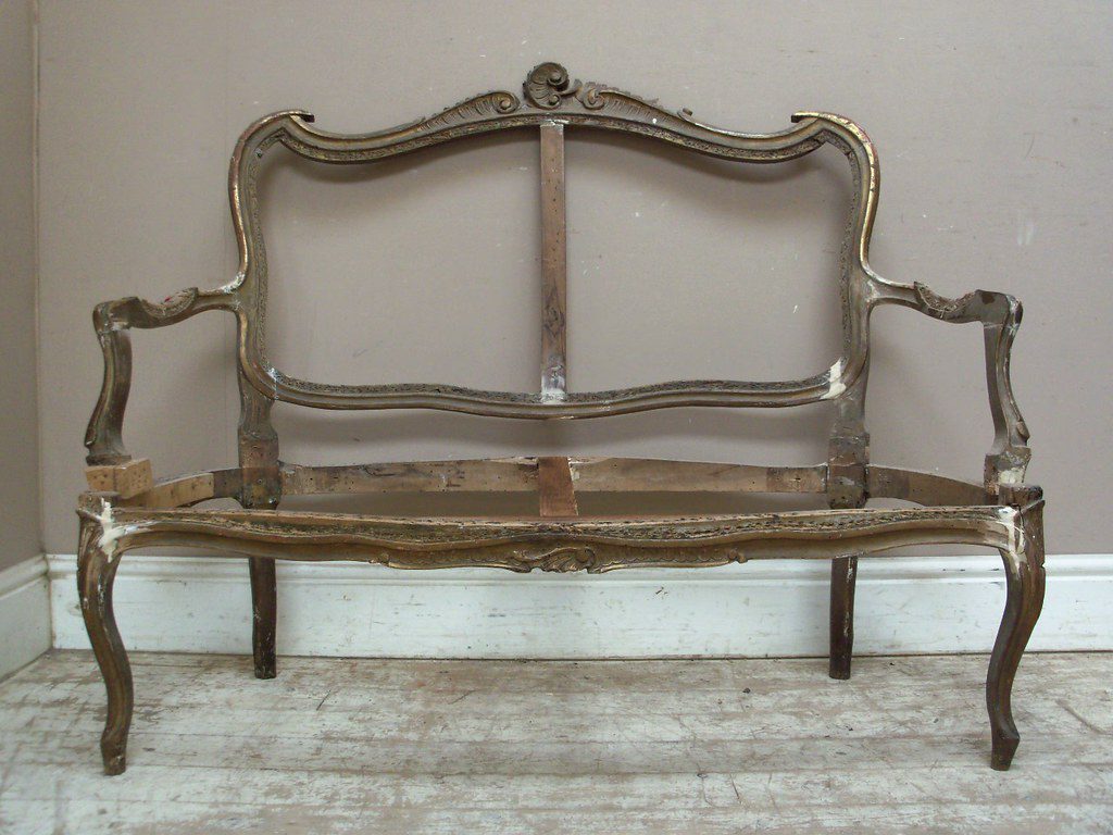 7 Old Furniture Pieces You Should Think Twice Before Painting