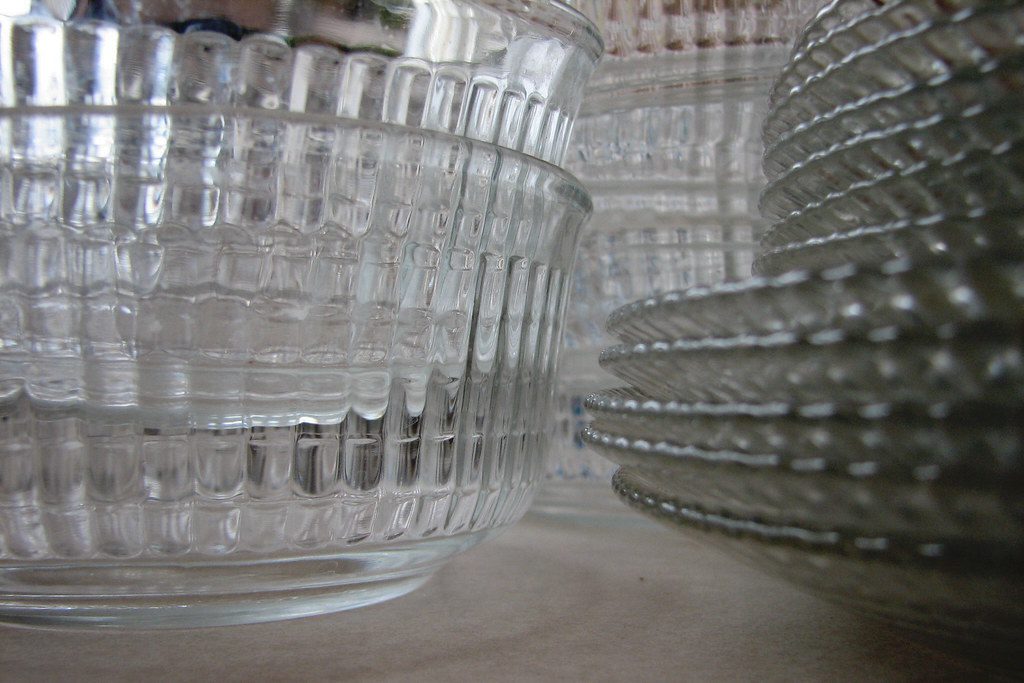Vintage Glassware Collectors Are Snatching Up Before Thrift Stores Catch On