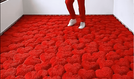 Contractor Poured a Custom Red Heart-Pattern Epoxy Floor and…