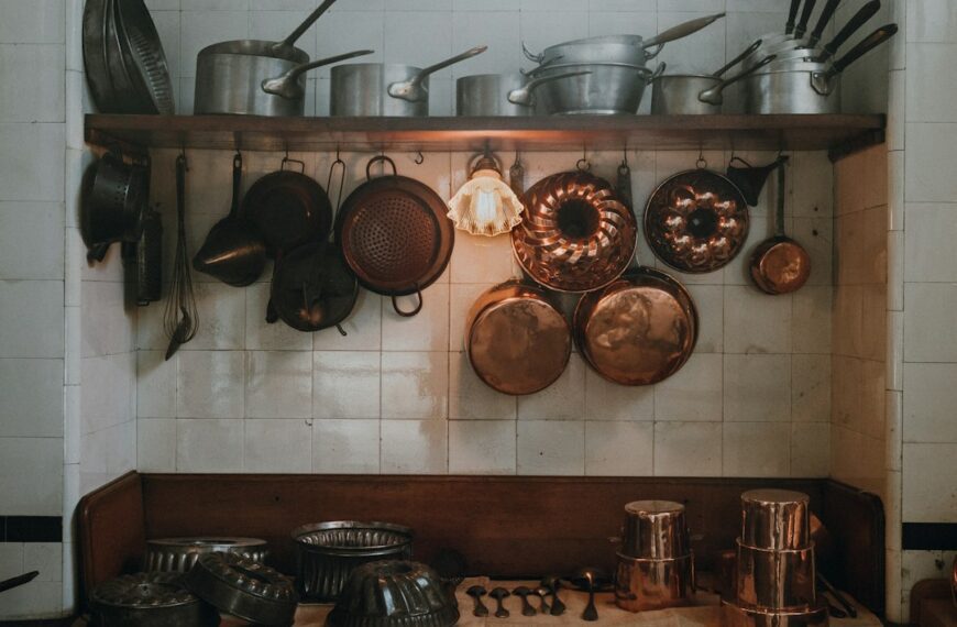 Assorted vintage kitchen utensils